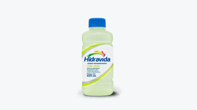 Frasco verde claro de Hidravida suero rehidratante sabor limón de 625 ml con tapa azul