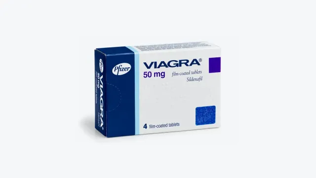 Caja azul y blanca de Viagra 50 mg de Pfizer con tabletas recubiertas, en inglés